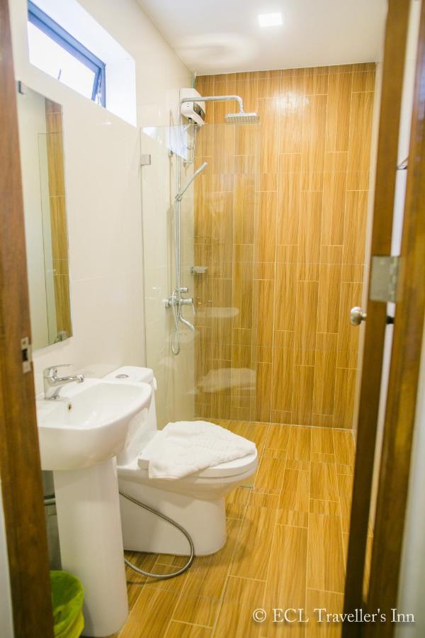 Ecl Travellers Inn Aklan Bagian luar foto