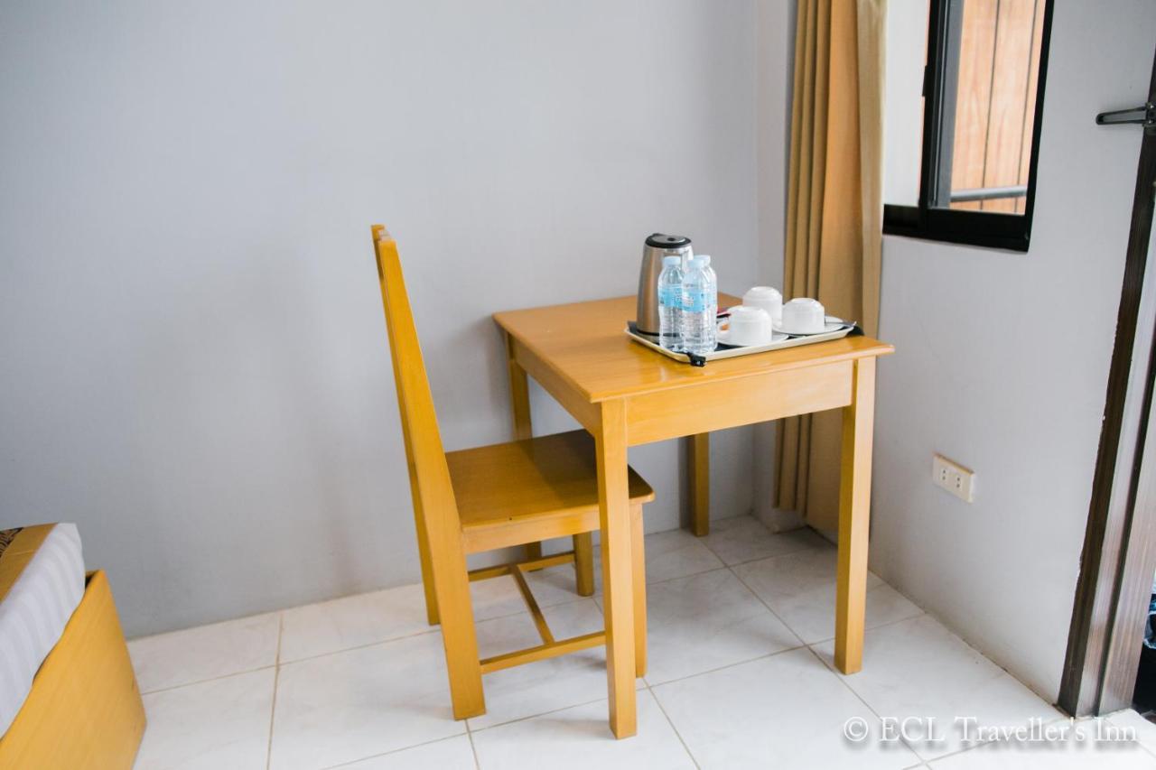 Ecl Travellers Inn Aklan Bagian luar foto